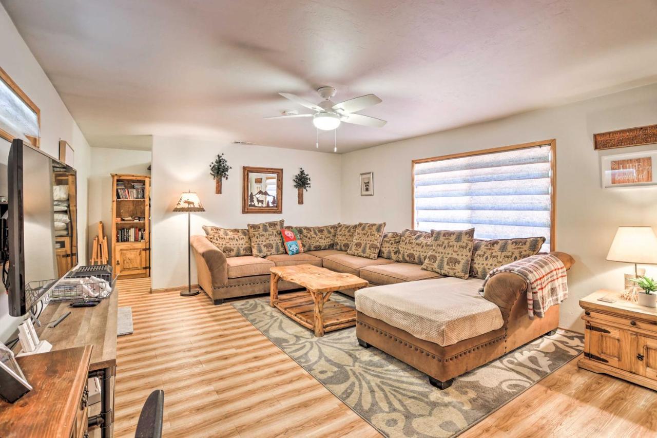 Big Bear Cabin With Deck And Hot Tub, Near Resorts! Big Bear Lake Luaran gambar