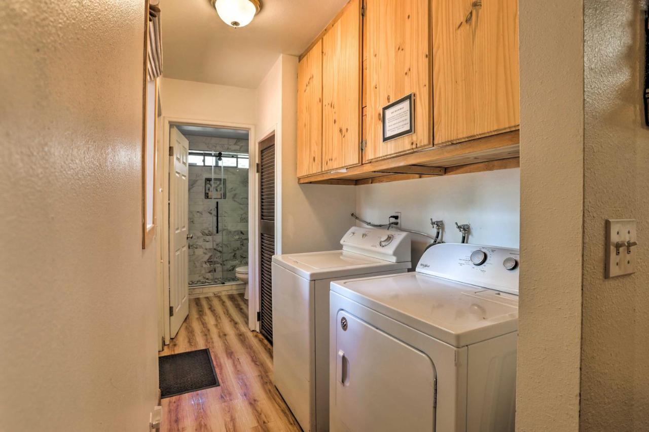Big Bear Cabin With Deck And Hot Tub, Near Resorts! Big Bear Lake Luaran gambar
